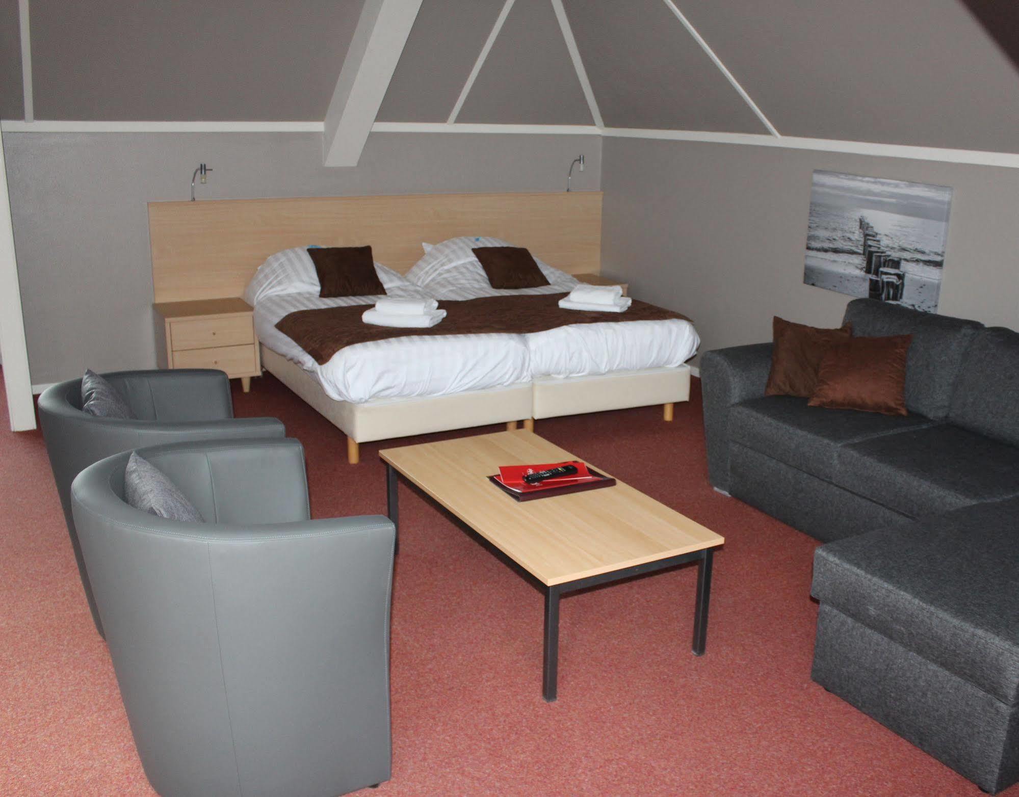 Hotel Restaurant 'T Klokje Renesse Luaran gambar