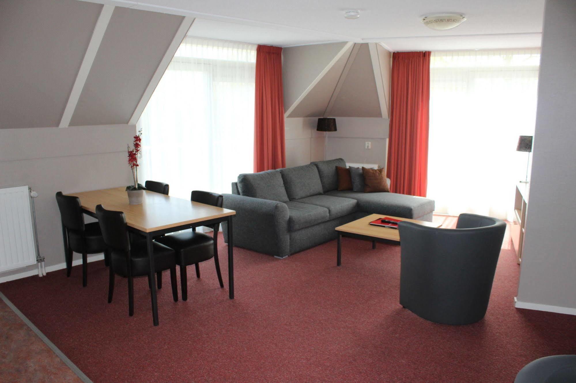 Hotel Restaurant 'T Klokje Renesse Luaran gambar